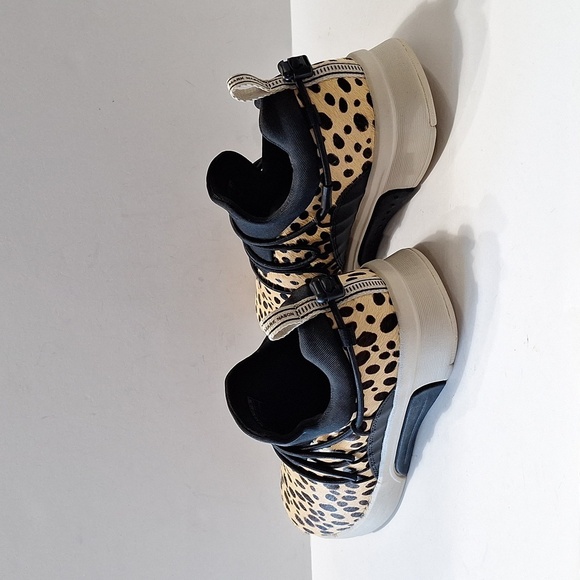 Mark Nason Mayfair Black Animal Print Slip-on Casual Tennis Shoe Sneakers Sz.6.5 - Picture 9 of 11